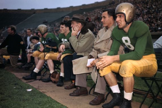 Notre Dame green alternate jerseys have nearly 100-year history 