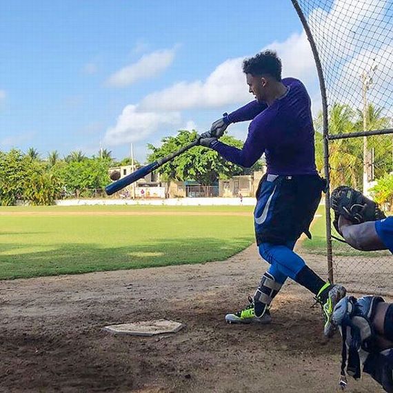 Baseball America's Grades for 16-Year-Old Yankees Prospect