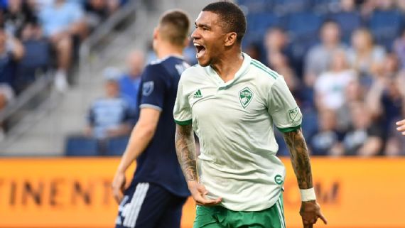 Cedido por empréstimo, joia da base do Palmeiras encanta no exterior e pode deixar o clube em definitivo