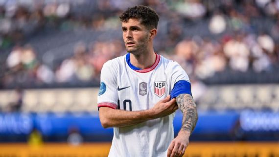 Christian Pulisic in‌ USMNT kit