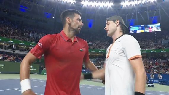 Novak Djokovic in action at the Shanghai Masters