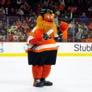 Philadelphia Flyers Mascot Gritty Is At The Center Of A Police  Investigation For Allegedly Punching A 13-Year-Old Fan - BroBible