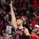 Bulls fall to Magic 100-91, DeRozan discusses hip discomfort