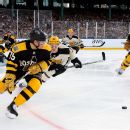 NHL-best Bruins outlast Penguins in Winter Classic at Fenway - ESPN