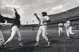 Glenn Burke remembered during Dodgers' Pride Night