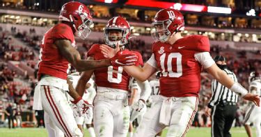 Alabama Star WR Jaylen Waddle Says He'd Take Mac Jones Over Tua