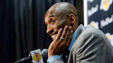 Robert Sacre Lakers Exit Interview: Metta World Peace Needs