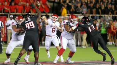 Baker Mayfield and Patrick Mahomes' record-shattering 2016