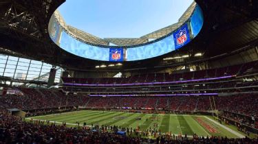 Super Bowl Exclusive: 5 Cool Design Features of Mercedes-Benz Stadium -  Interior Design