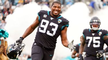 Jaguars may turn to Calais Campbell to recruit free agents