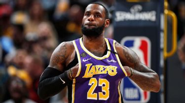 Jeanie Buss confirms Lakers' plan to retire LeBron James jersey to