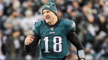 QB Josh McCown signs with Eagles to become oldest practice squad player in  history