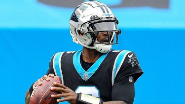 PJ Walker to stay Panthers' starting QB at Falcons on Sunday - ESPN