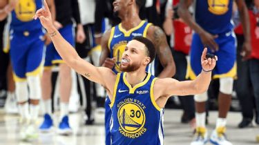 Brutal reason why Steph Curry wore No. 20 and not No. 30 in high