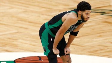 Jayson Tatum takes shot at Charlotte Hornets while explaining why