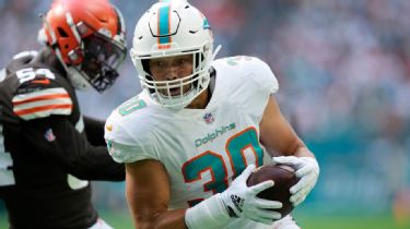 Dolphins' Alec Ingold recognized for work with adoption advocacy - ESPN - Miami  Dolphins Blog- ESPN