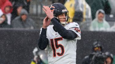 Bears WR offers explanation on pregame QB drama vs Jets