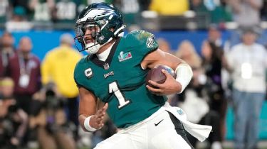 Is Jalen Hurts playing well enough to lead Eagles to Super Bowl