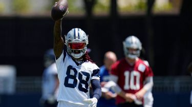 Dallas Cowboys WR CeeDee Lamb (concussion) on track to play Thursday vs.  Las Vegas Raiders - ESPN