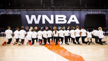 WNBA Players Escalate Protest of Anti-BLM Team Owner, Kelly Loeffler - The  New York Times