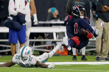 DeAndre Hopkins wants answers from NFL after vicious blow to head doesn't  draw a penalty