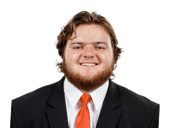 Clinton Barlow headshot