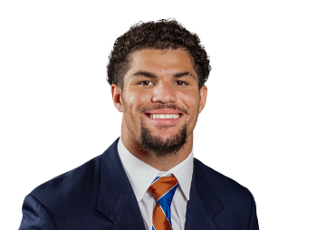 Dom Calhoun headshot