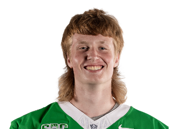 Riley Winkler headshot