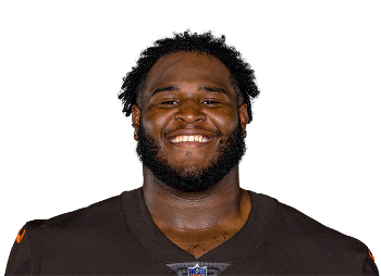 Browns make unique move with David Moore now a defensive tackle