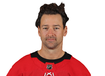 Justin Williams to make season debut at perfect time for Hurricanes