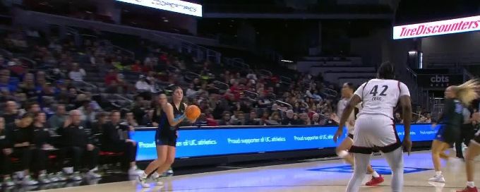 Kailey Woolston nails it from behind the arc