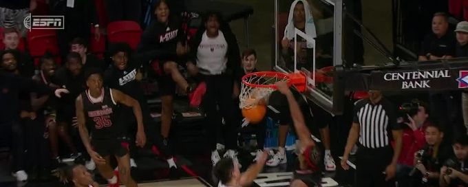 Freddy Hicks puts the crowd in a frenzy with a thunderous dunk