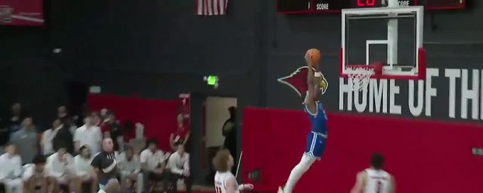 Makaih Williams slams it home with authority