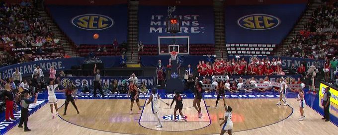 Eniya Russell drains the step-back 3 for Kentucky