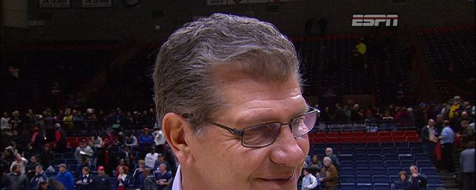 Auriemma: 'Once we settled down, we did what we normally do'