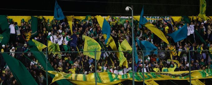 Defensa y Justicia players robbed at gunpoint before training in Argentina