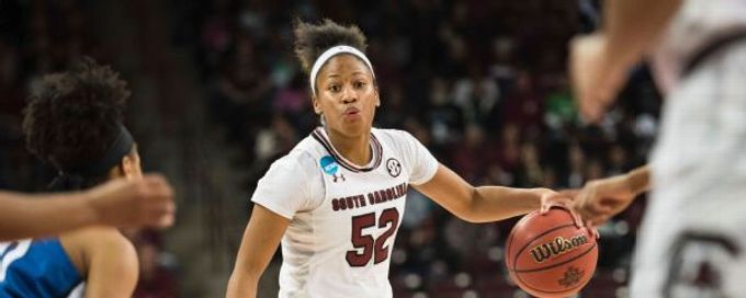South Carolina's guards take over in Gamecocks' tournament opener