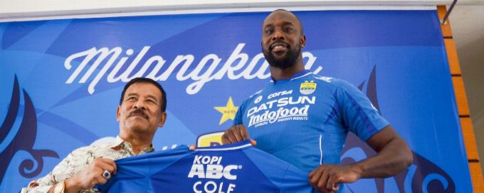 Carlton Cole sacked by Persib in Indonesia for 'failing to perform'