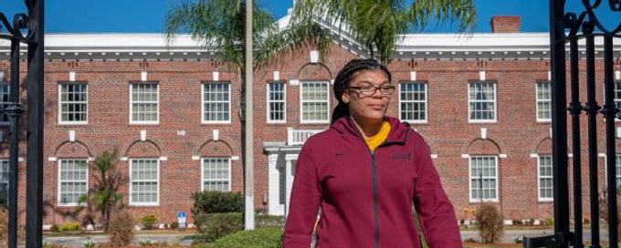 Basketball helps propel Jasmine Walker from homeless to hopeful at Bethune-Cookman