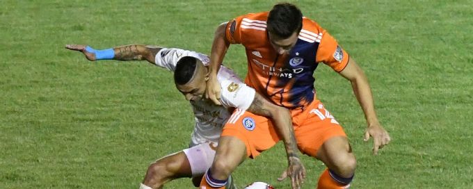 New York City FC advance despite loss to Guatemala's Comunicaciones