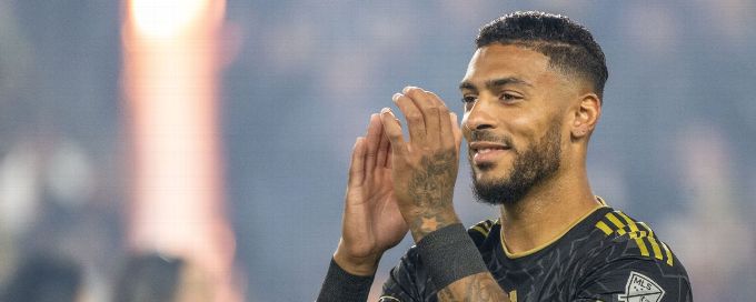 LAFC signs MLS Golden Boot winner Bouanga to new contract
