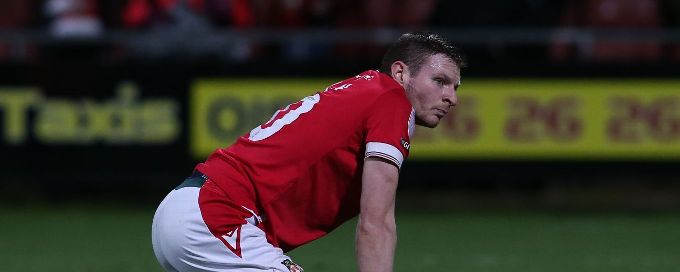 Wrexham suffer promotion setback with 1-0 loss to Doncaster