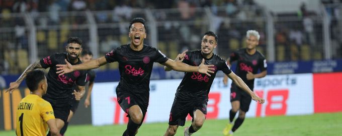 Gone in six minutes: Mumbai's Indians spur injury time comeback to beat Goa in ISL semifinal