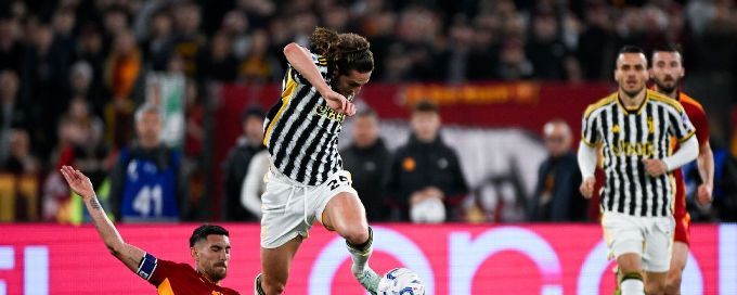 Juventus miss chance to close gap to second after draw with Roma