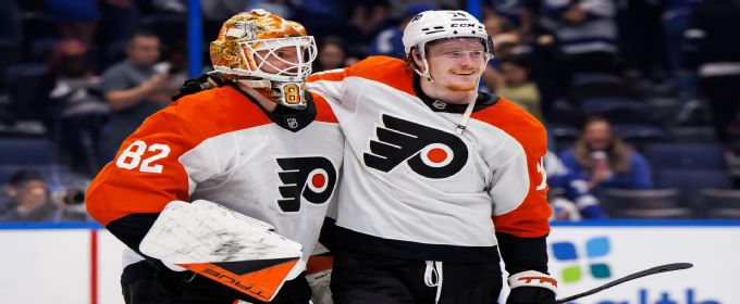 Owen Tippett wins it for Flyers in shootout