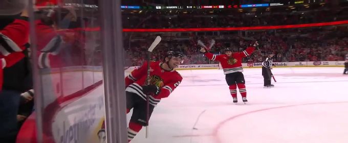 Philipp Kurashev nets OT winner for Blackhawks