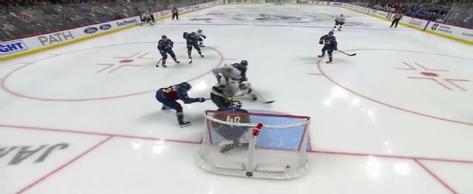 Adrian Kempe puts Kings on top just 32 seconds into the game