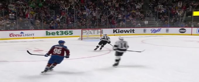 Mikko Rantanen caps hat trick with empty-net goal for Avs