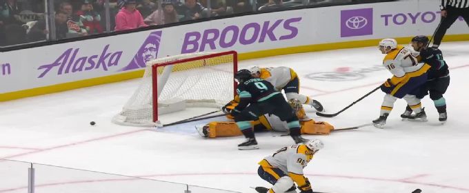 Juuse Saros robs Kraken with save