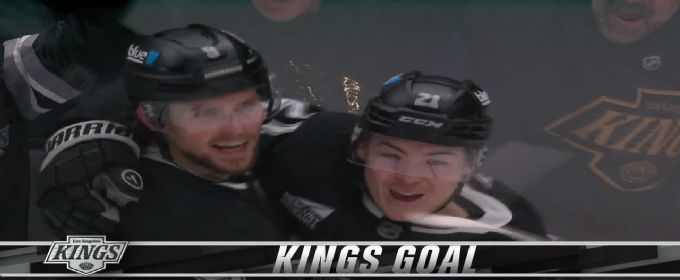 Adrian Kempe scores winning goal for Kings